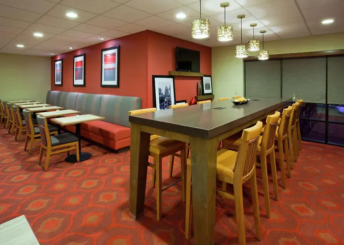 Hotel Hampton