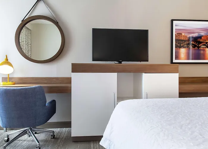 Hampton Hotel 3*